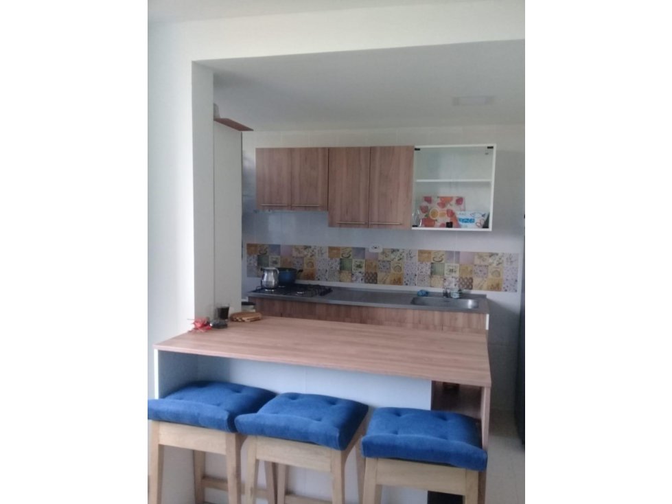 ALQUILER DE APARTAMENTO CERCA AL MAR CON PISCINA - 2