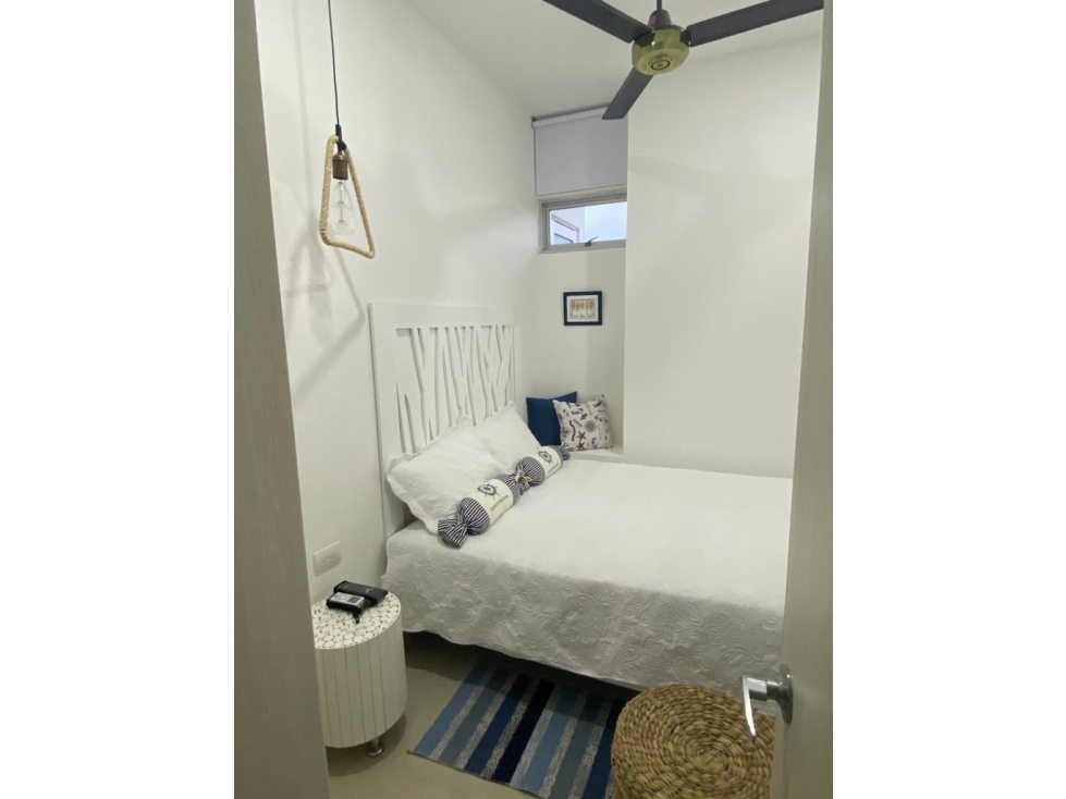 ALQUILER DE APARTAMENTO FRENTE AL MAR DE 4 HABITACIONES — foto 6