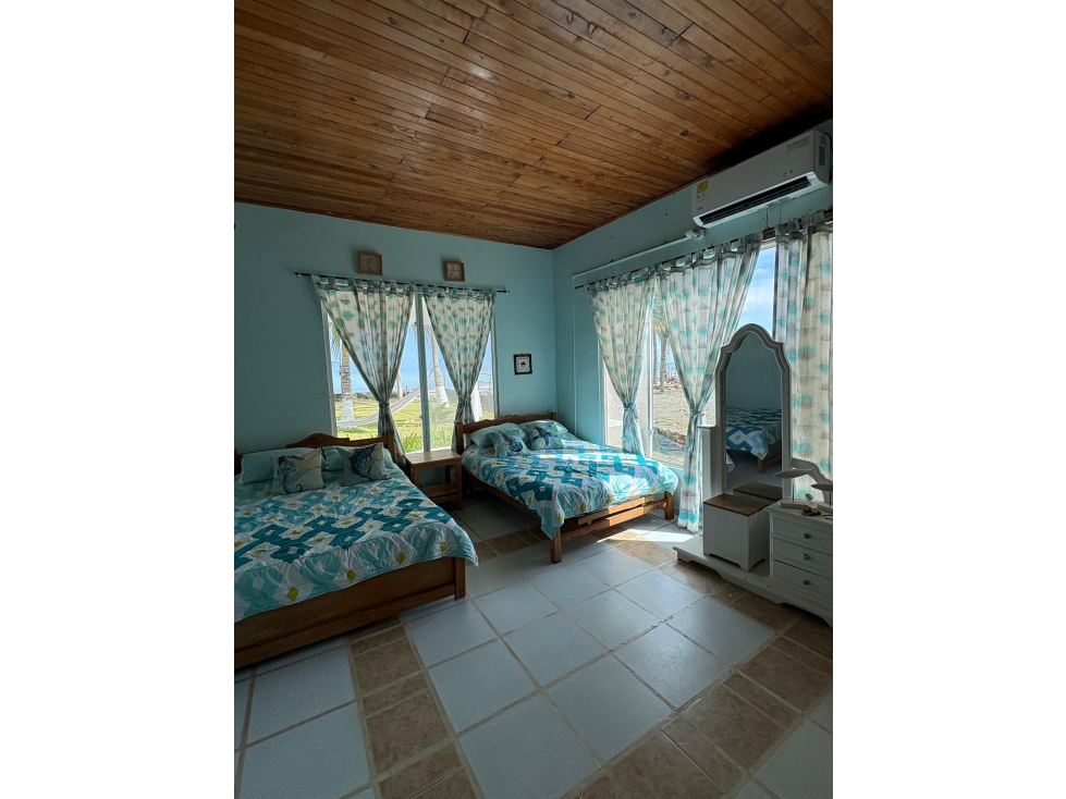 VENTA DE CABAÑA FRENTE AL MAR EN SAN BERNARDO DEL VIENTO — foto 5