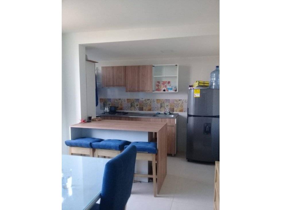 ALQUILER DE APARTAMENTO CERCA AL MAR CON PISCINA - 4
