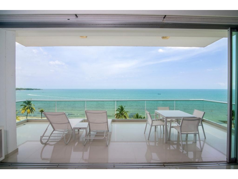 APARTAMENTO AMOBLADO FRENTE AL MAR EN COVEÑAS