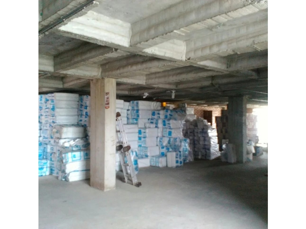 VENTA DE EDIFICIO BODEGA CERCA DEL CENTRO MONTERIA - 5