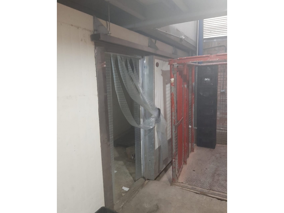VENTA DE EDIFICIO BODEGA CERCA DEL CENTRO MONTERIA - 6