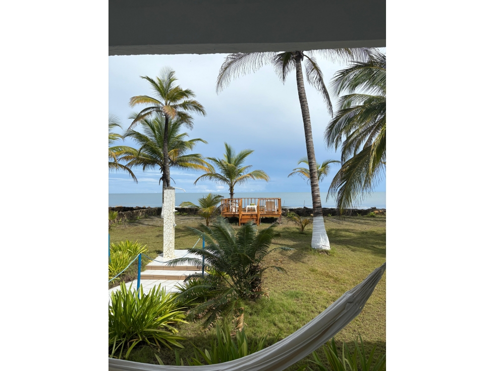 VENTA DE CABAÑA FRENTE AL MAR EN SAN BERNARDO DEL VIENTO — foto 2
