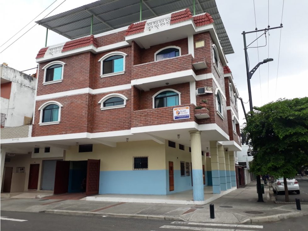 EN VENTA EDIFICIO ESQUINERO -RENTERO CENTRO CÍVICO