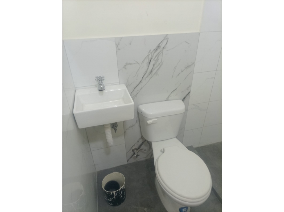 Se alquila suite en cdla Guayasur. - 5