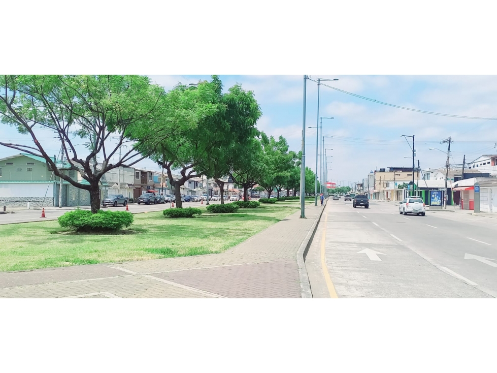 EN VENTA CASA RESIDENCIAL / COMERCIAL / VEHICULAR EN SAMANES 6 — foto 4