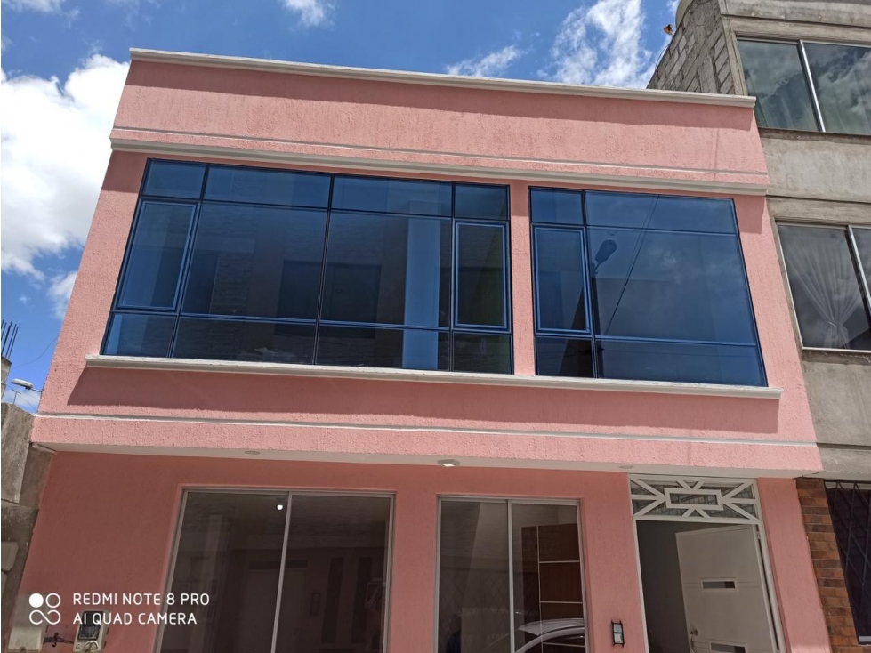 Casa en Conjunto Cerrado (Oportunidad de Inversión Sector Quitumbe)