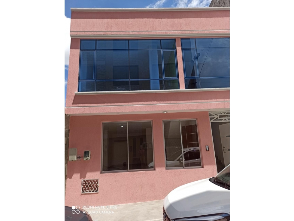 Casa en Conjunto Cerrado (Oportunidad de Inversión Sector Quitumbe) — foto 2
