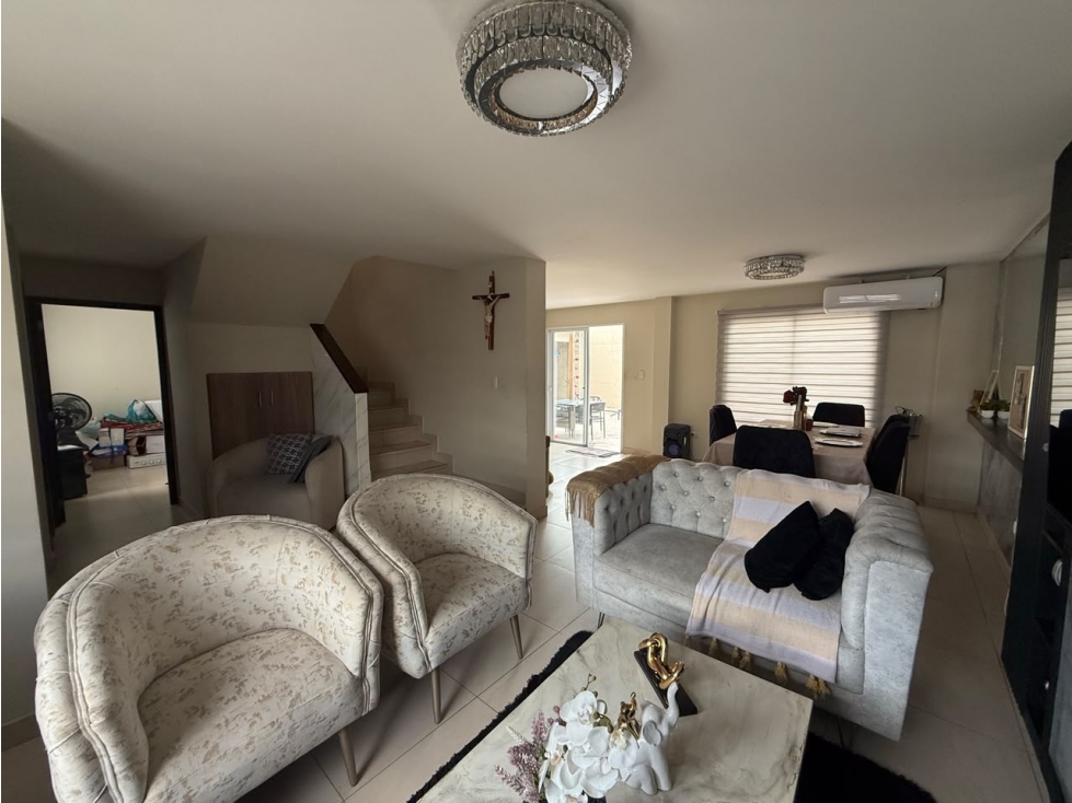 Casa en venta en Urbanización La Perla Av. Narcisa de Jesús al Norte — foto 5