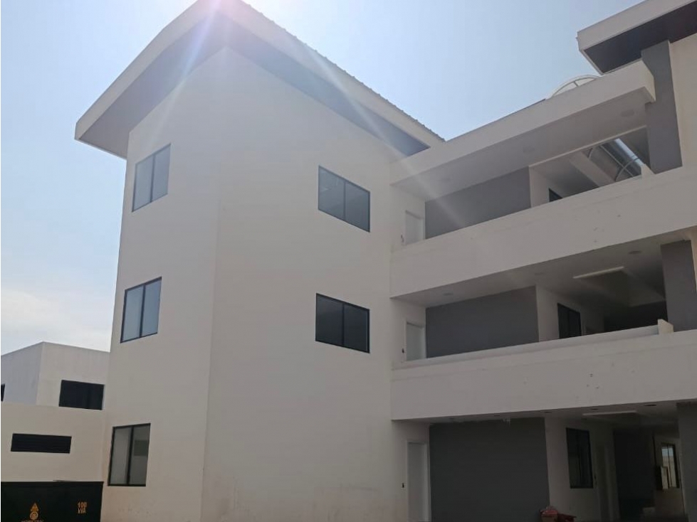 Venta Suite de Estreno Condominio de la Urb Galero vía Data Playas - 5