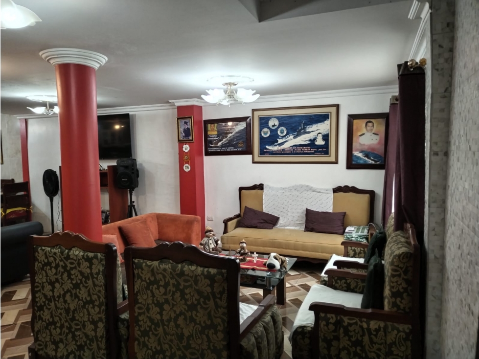 Venta de Casa de dos planta 1/2 en Urb. Huancavilca Norte — foto 4
