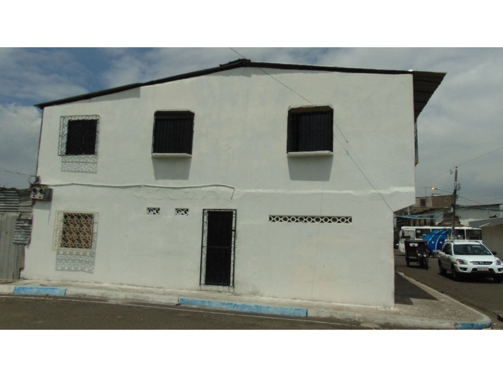 EN VENTA CASA ESQUINERA RENTERA VEHICULAR EN GUASMO SUR COOP. CRISTAL — foto 2