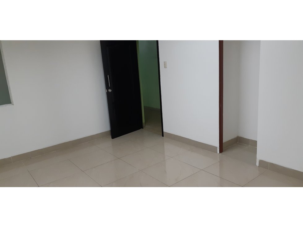 ALQUILER DE CONSULTORIOS U OFICINAS - 2