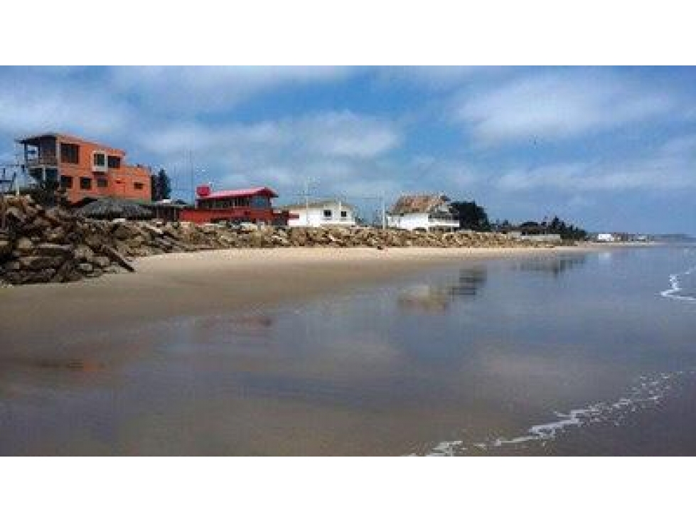 EN VENTA 5 LOTES DE TERRENO PARA QUINTA VACACIONAL EN MANGLARALTO - 2