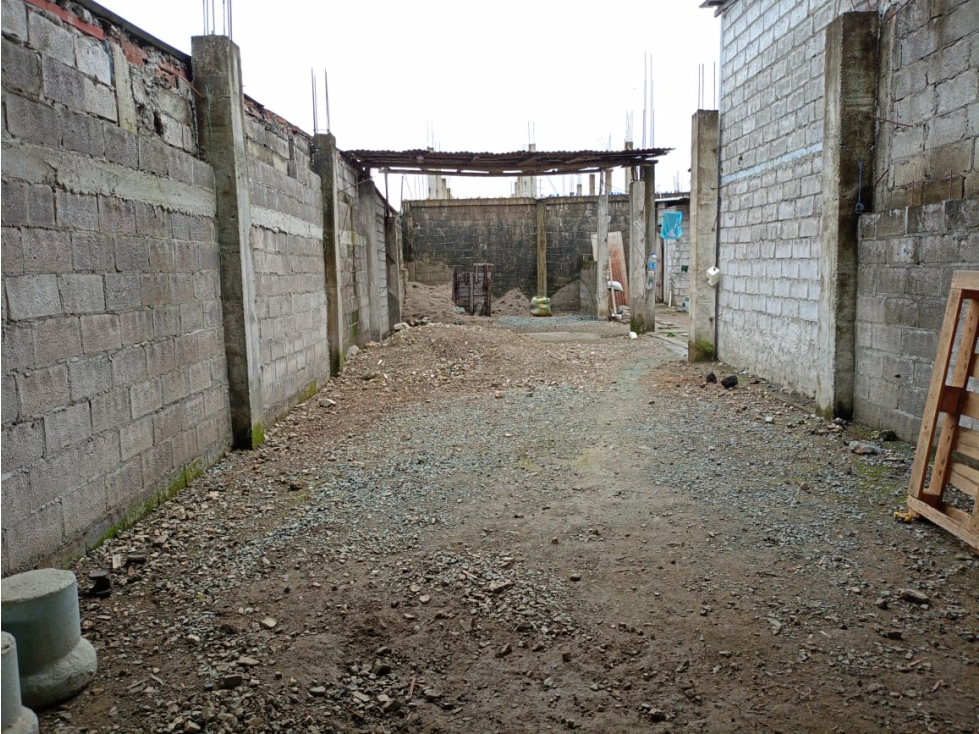 VENTA DE TERRENO EN EL CANTÓN DAULE A 3 CUADRAS DE LA CARRETERA - 2