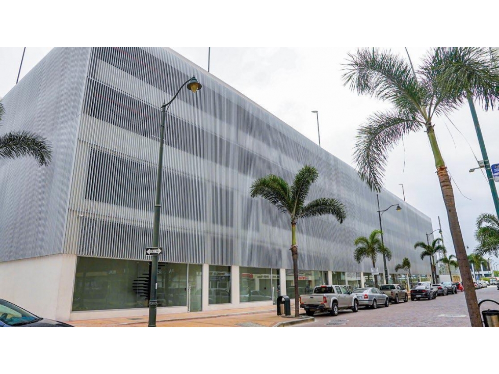 Venta de Parqueos en Edificio Ciudad del Rio Puerto Santa Ana - 2