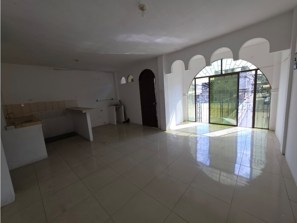 Con Credito Biess, Casa rentera en Guasmo, Sur Guayaquill - 3
