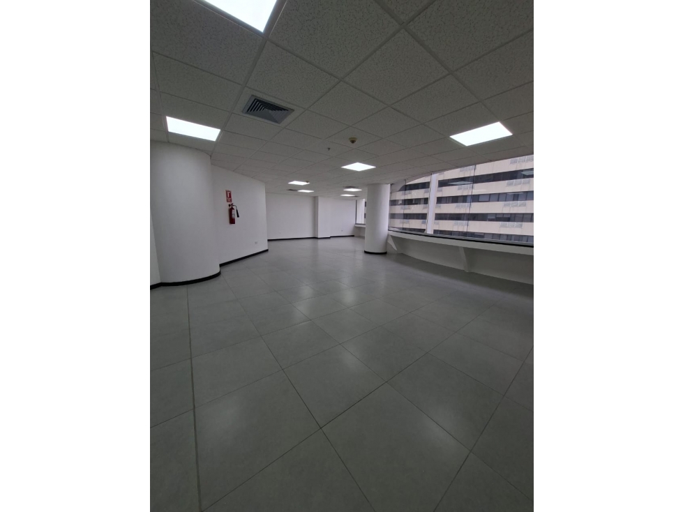 Alquiler Oficina en Edificio The Point - Puerto Santa Ana - 3