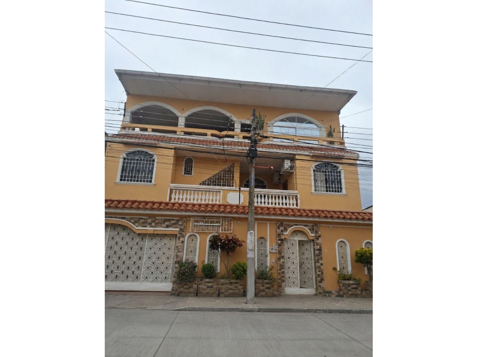 Casa Rentera en Venta Ciudadela Guayacanes - Norte de Guayaquil