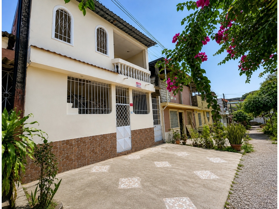 Venta, Casa Rentera, Cdla. Los Geranios II, Norte de Guayaquil