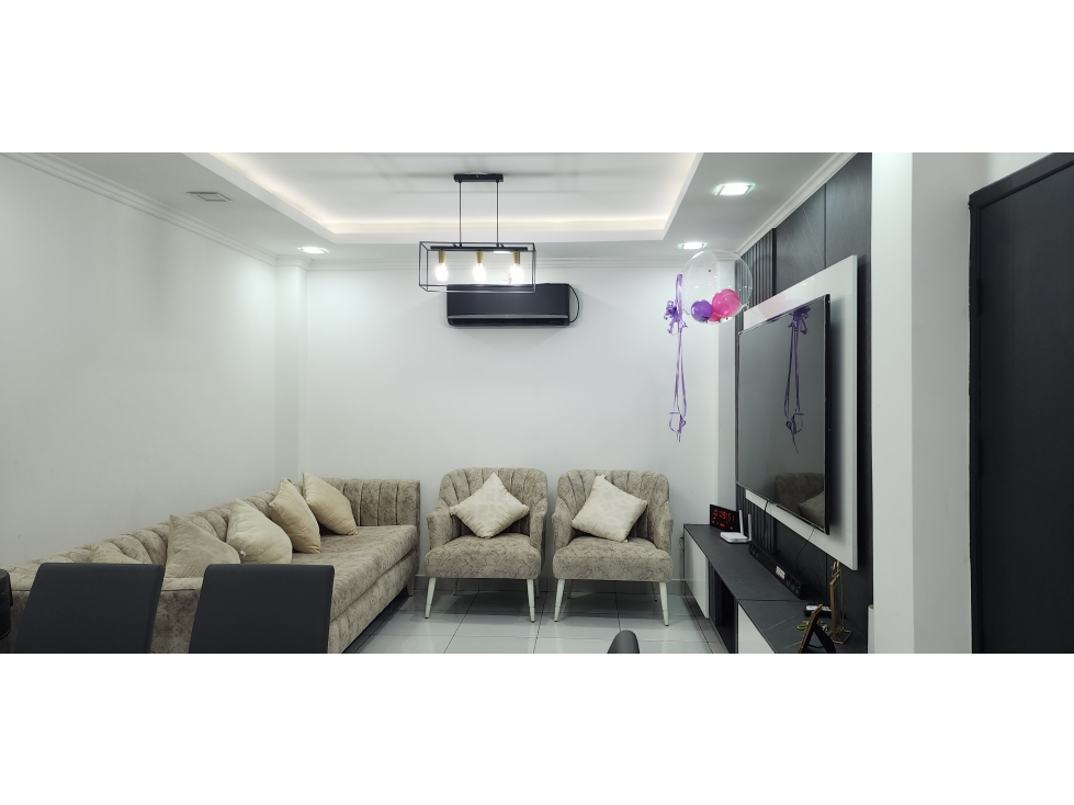 Casa en venta, Urb. Mi Lote, norte de Guayaquil — foto 2