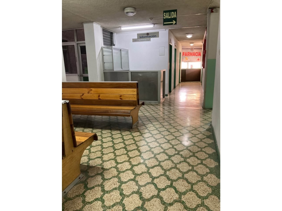 EDIFICIO CENTRO MEDICO/ APTO PARA CLÍNICA (Chimbacalle) - 6