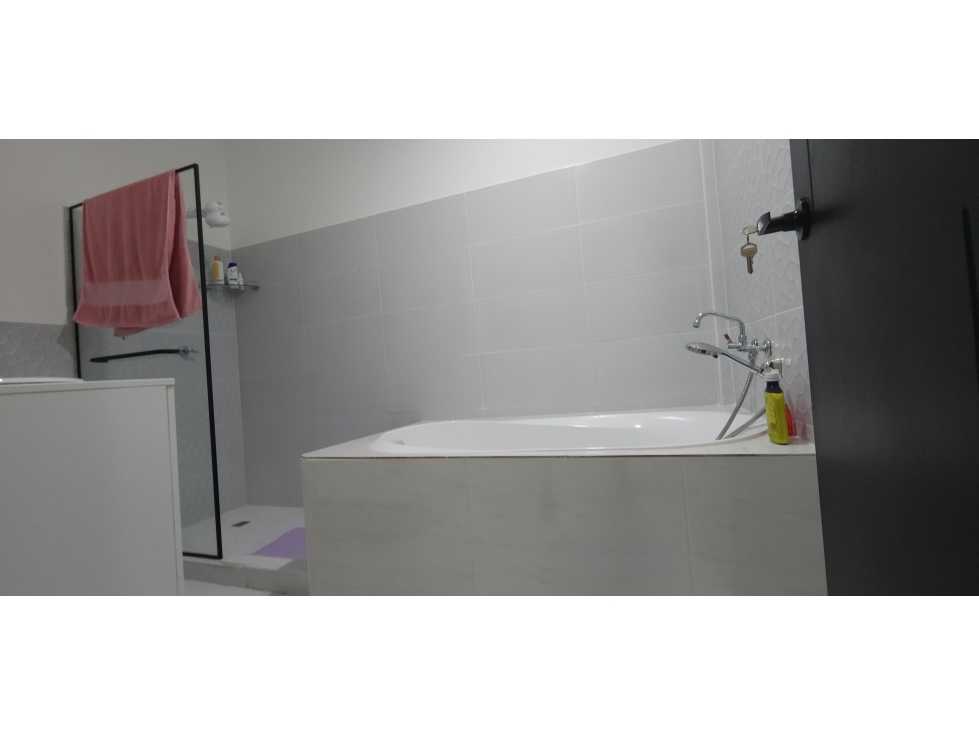 Casa en venta, Urb. Mi Lote, norte de Guayaquil — foto 4