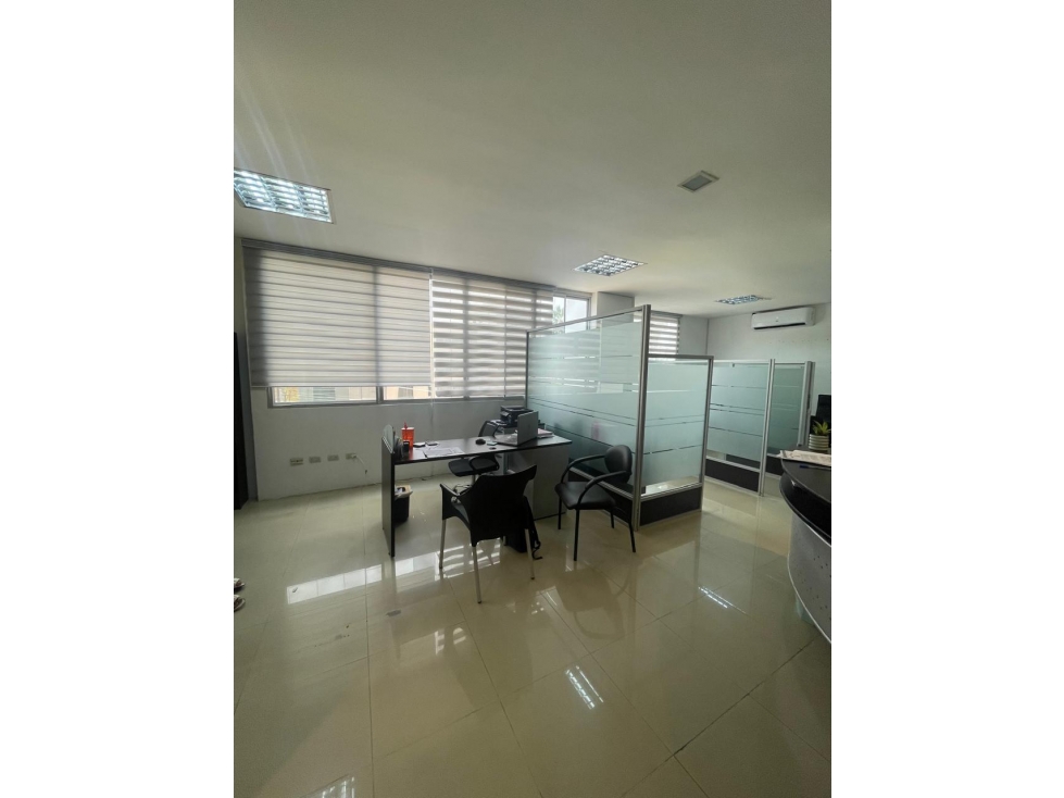 CA_MGAF OFICINA AMOBLADA CERCA DEL HILTON COLON — foto 6
