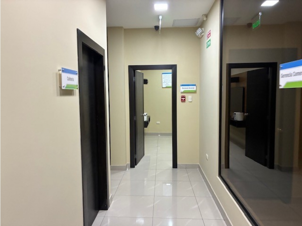 Local Comercial en venta o alquiler en Bellavista, Guayaquil — foto 4