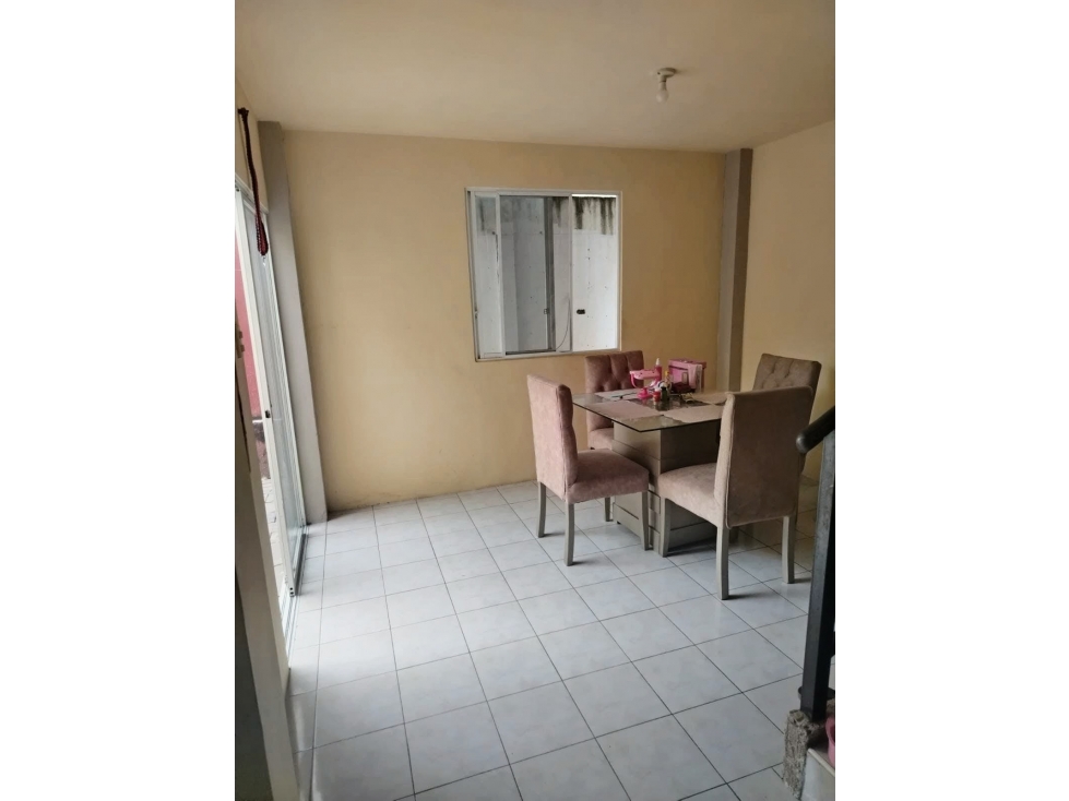 CASA EN VENTA EN VILLA BONITA ETAPA 6 (DENTRO DE URBANIZACIÓN) — foto 4