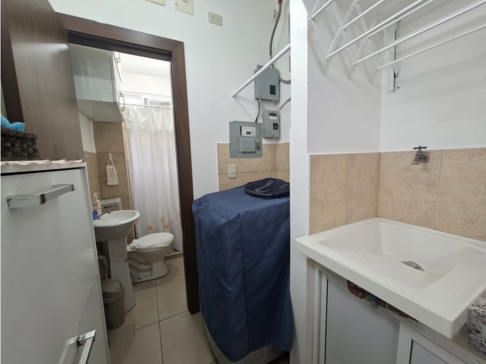 Alquiler de Departamento y Parqueo en Kennedy Norte - 4