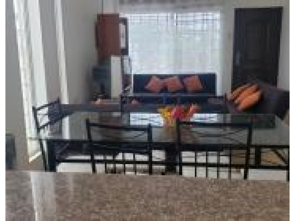 En venta casa en Playas Villamil - Urb Sol Dorado - 6
