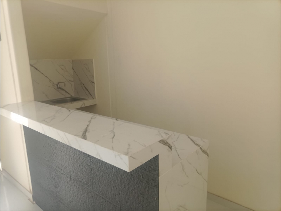 Se alquila suite en cdla Guayasur. - 3