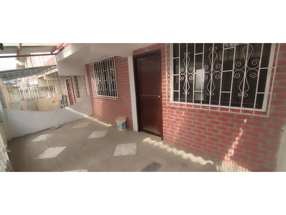 Se Vende Casa Urb. Beata Mercedes Molina (Ejecutiva) — foto 3