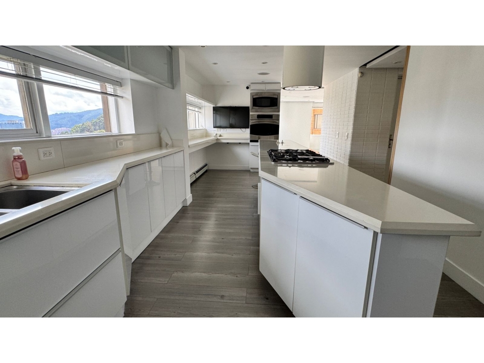 ARRIENDO APTO 3 ALCOBAS - CHICÓ ALTO - LA RAQUETA — foto 5