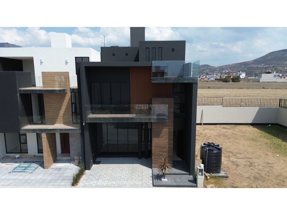 Se vende casa, Quivira residencial, Pachuca, Universidad de football.