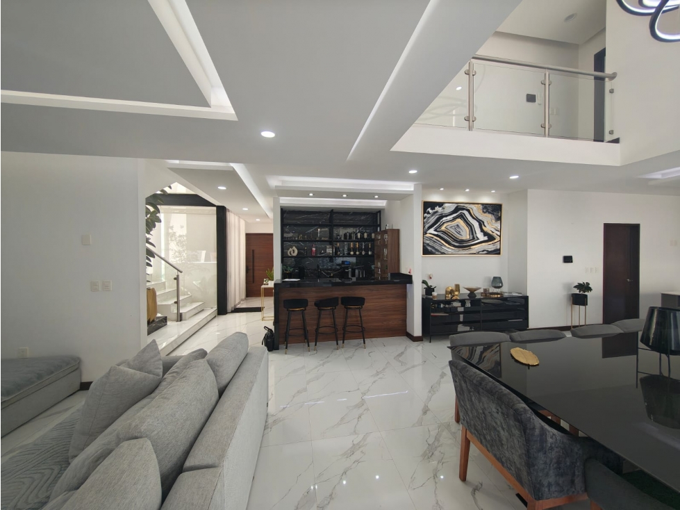 Se vende casa en Rincón Esmeralda Residencial, zona plateada, Pachuca. — foto 2