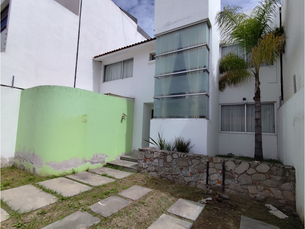 Se vende casa en fraccionamiento Puerta de Hierro en Pachuca, Hidalgo. - 3