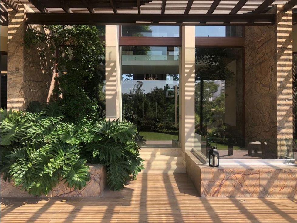 Se vende casa en Lomas de Chapultepec, CDMX.