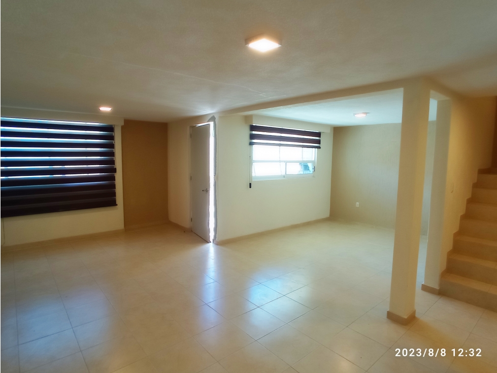 Casa en renta en Pachuquilla, privada linda vista, 3 recámaras. - 4