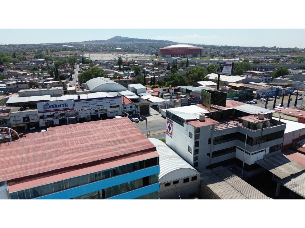 Se vende edificio y bodega en Tecamac, carretera Mexico-Pachuca - 4