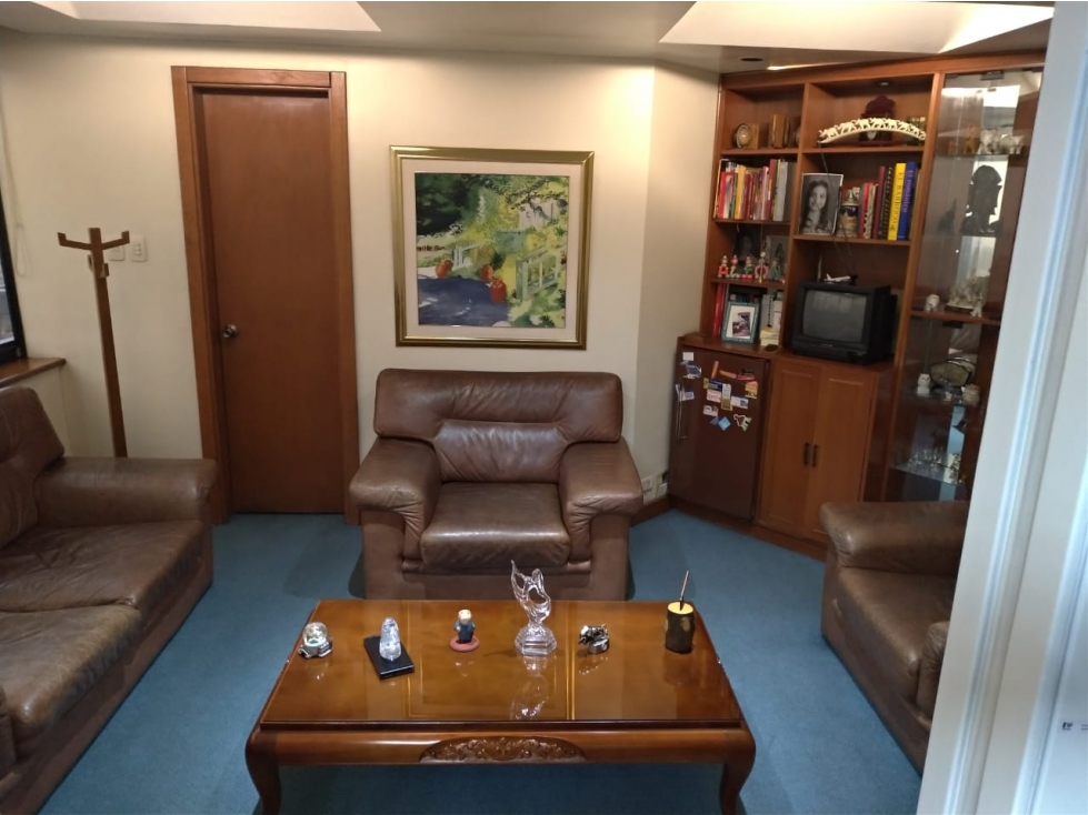 En zona de la Porciuncula ARRIENDO OFICINA — foto 2