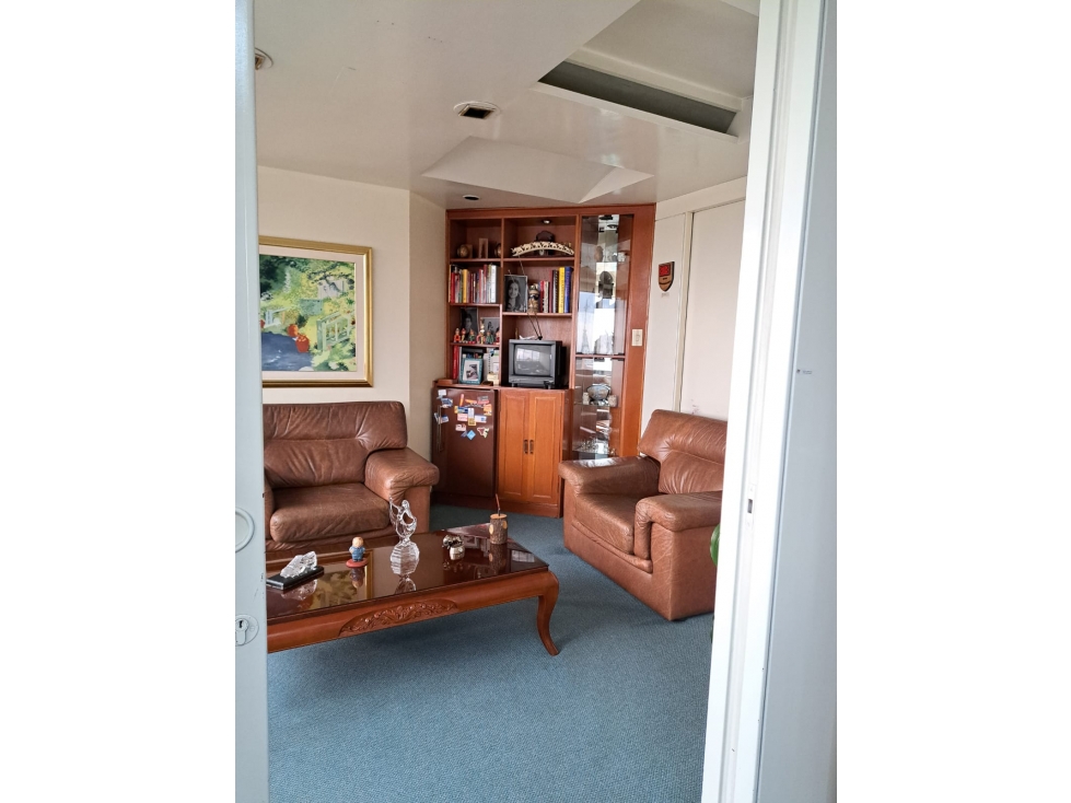 En zona de la Porciuncula ARRIENDO OFICINA — foto 4