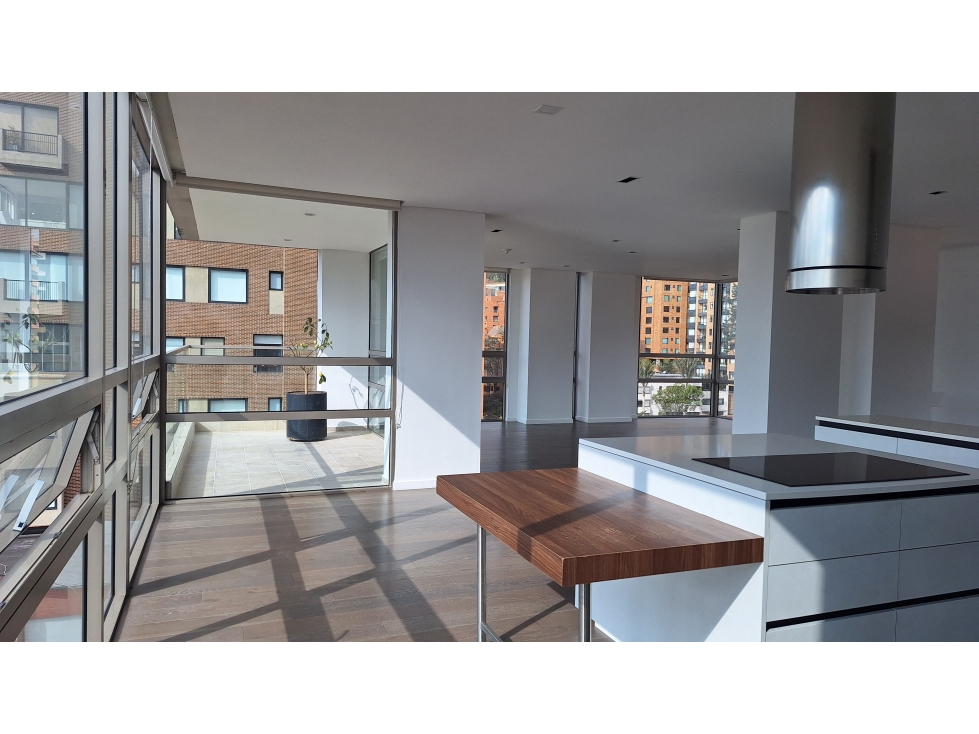 EN EL RETIRO VENDO MODERNO APARTAMENTO PISO COMPLETO VISTA 360o — foto 4