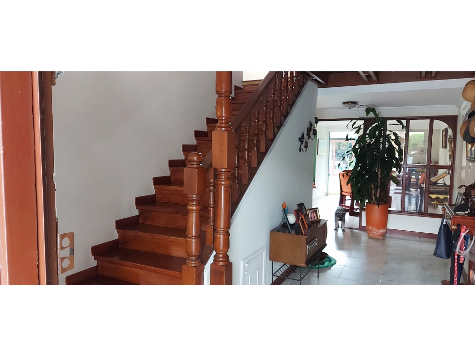 Vendo casa en Pontevedra con anteproyecto para 5 apartaestudios — foto 3