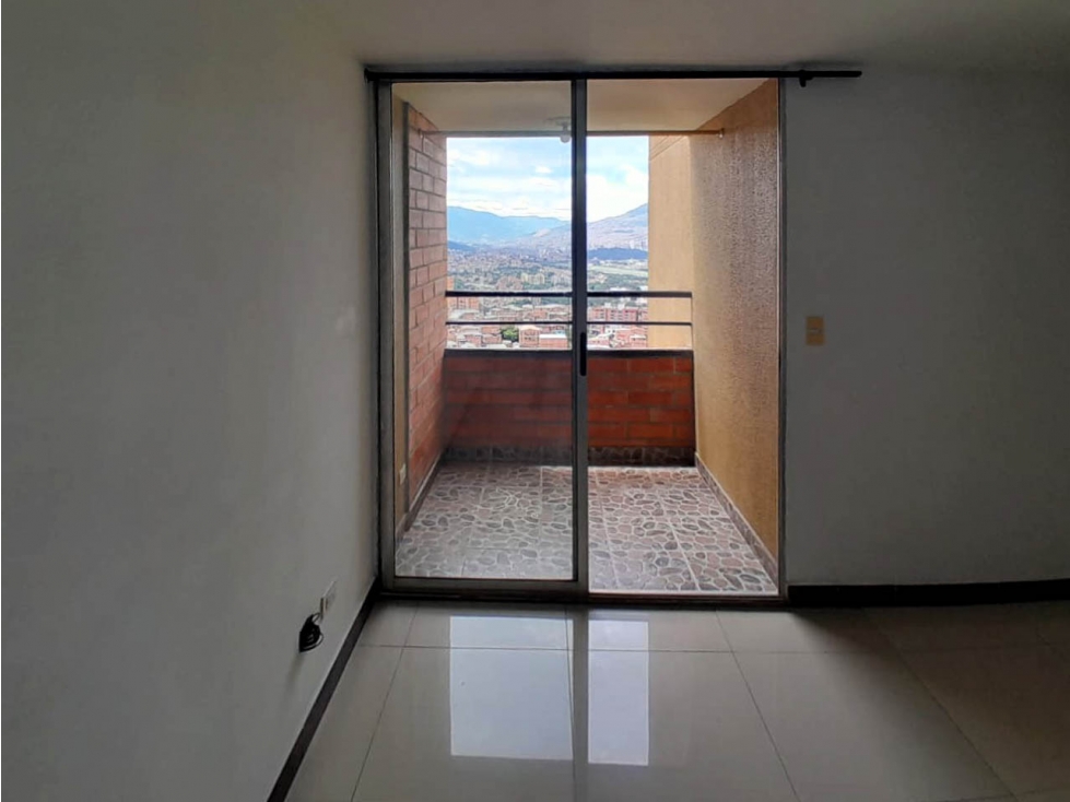VENTA APARTAMENTO RODEO ALTO MEDELLIN — foto 4