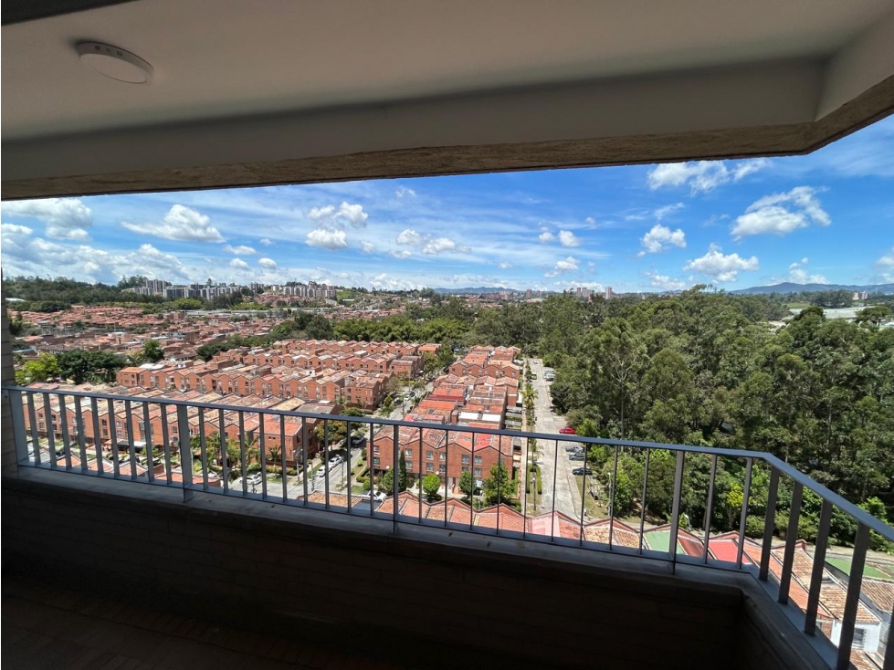 Altura, y luz Hermoso apto tipo mariposa en Viverdi (58 m²).