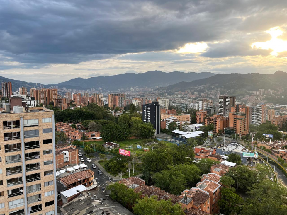 Vista asegurada: Vendo apto de 68m² en Riachuelos, El Poblado