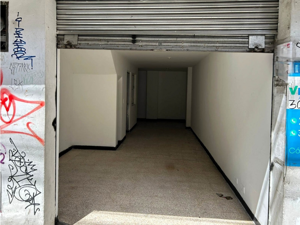 Venta o renta de Local comercial cercano a la plaza de Flores Medellín — foto 2